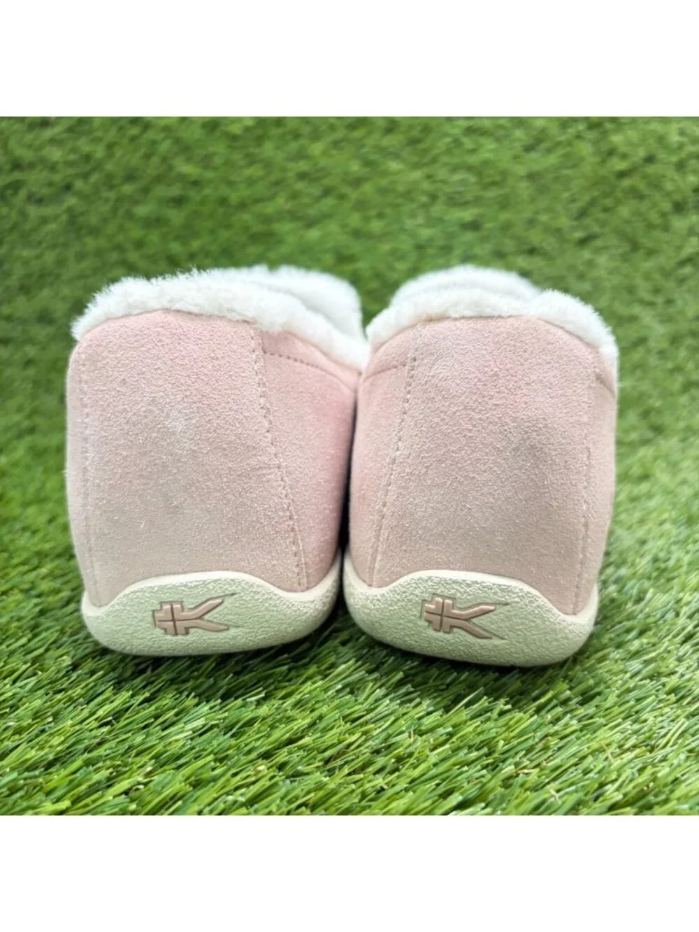 Kuru Loft Womens Size 10 Pink White Casual Moccasin Slip On Suede Slippers Shoes